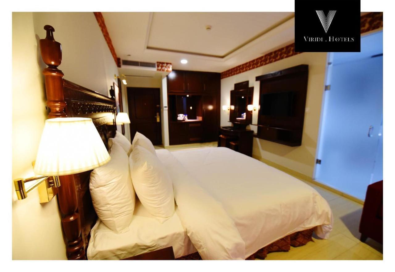 Viridi Hotels Islamabad Extérieur photo